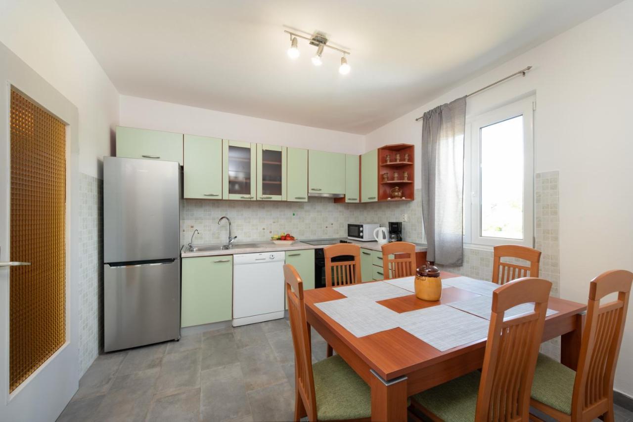 Villa Slivari Nedescina Экстерьер фото